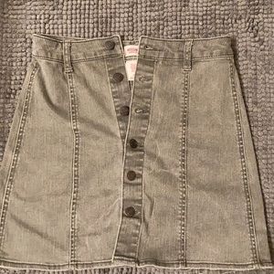 Olive green cargo skirt